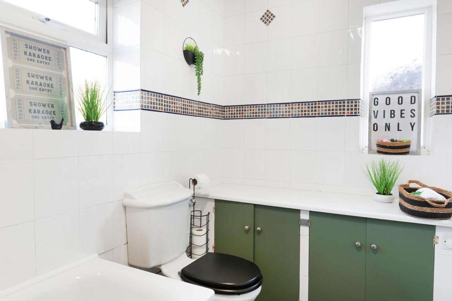 3 Bedroom House - Well Presented - Spacious - Flexible Check In - Free Parking Nottingham Exterior foto